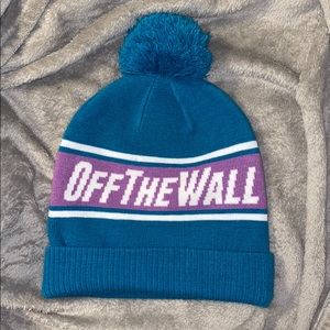 Off the wall vans beanie